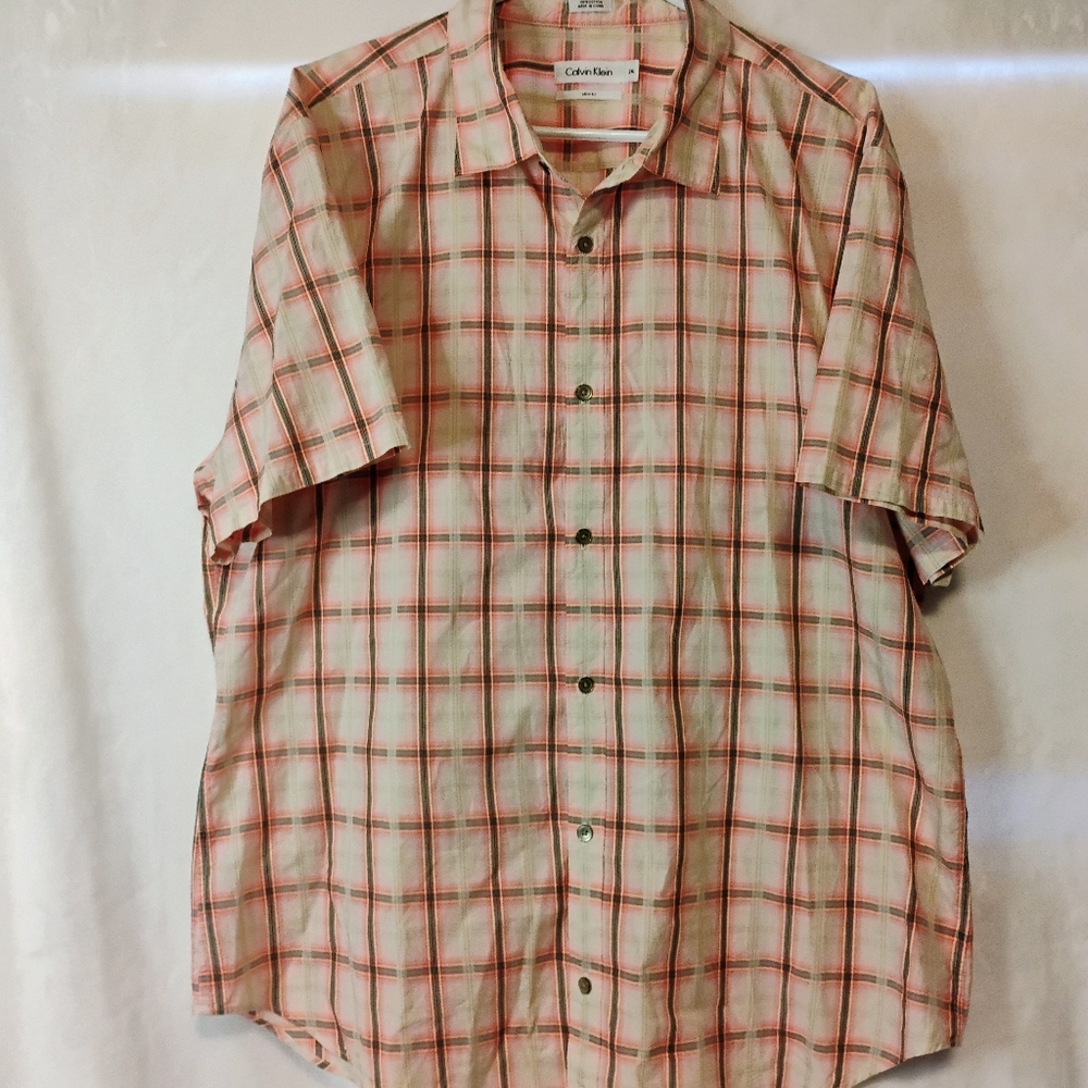 Calvin Klein Pink Gray Plaid Short Sleeve Button Shirt Mens 2XL XXL Slim Fit E